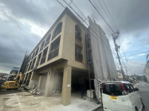 昭和区にてRC家屋解体工事